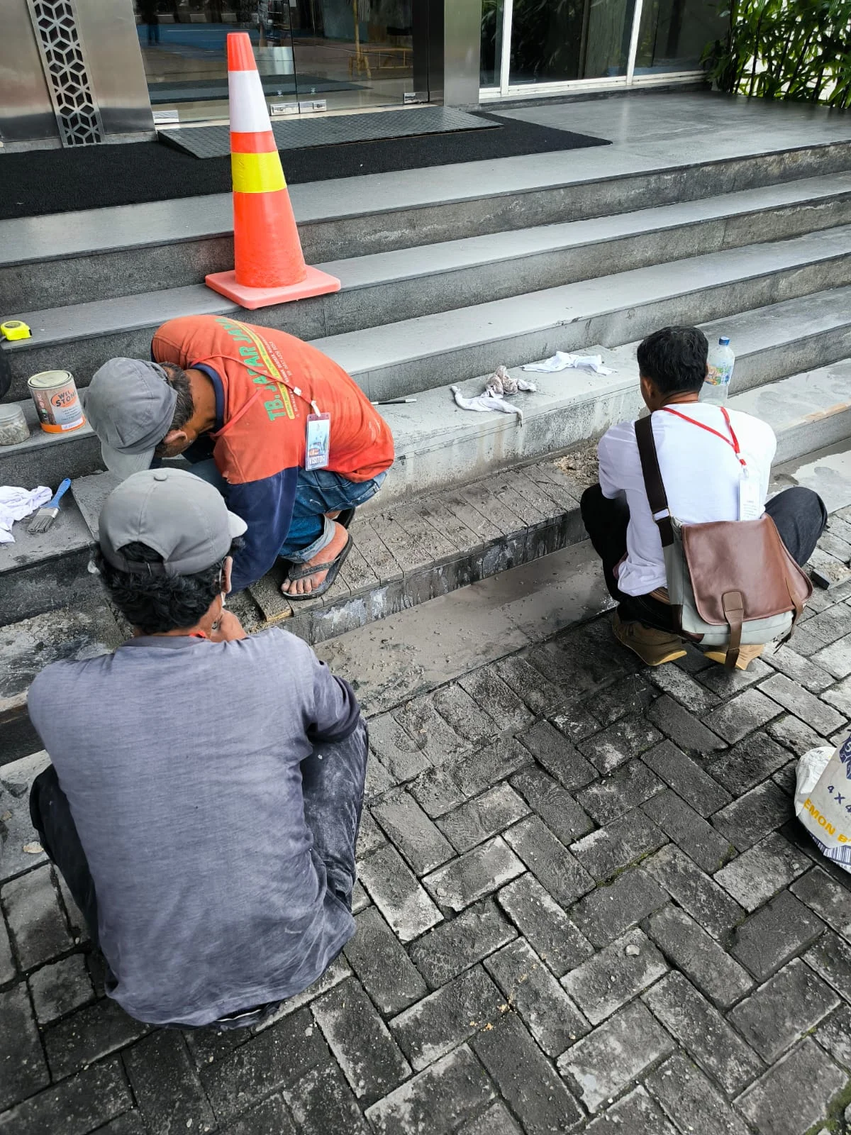 Foto 9 proyek Pemeliharaan Properti Bangunan Tinggi - Hotel Satoria